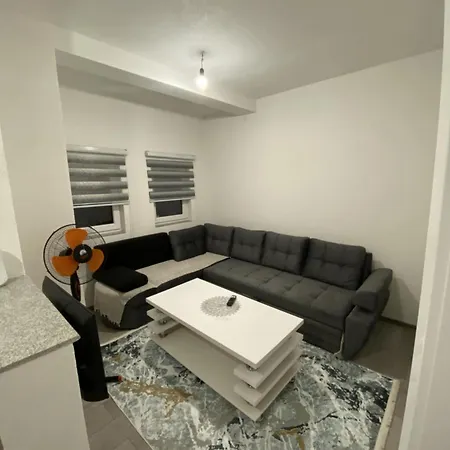 Selvira's Apartment Hrasnica